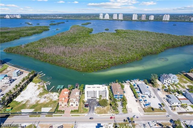 26371 Hickory BLVD 304, Bonita Springs, FL 34134
