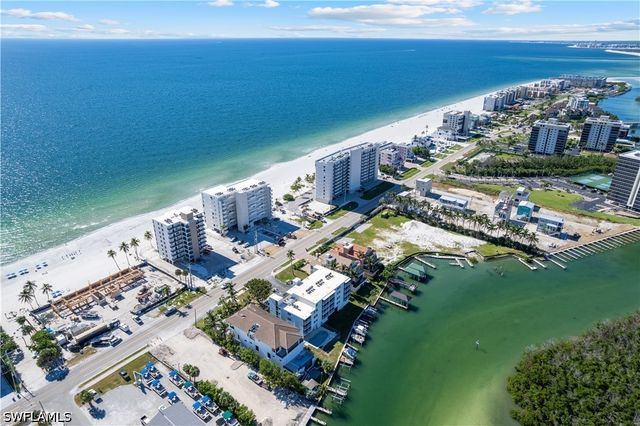 26371 Hickory BLVD 304, Bonita Springs, FL 34134
