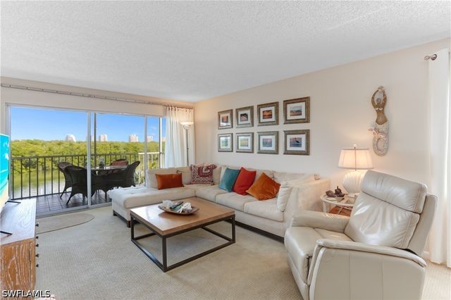 26371 Hickory BLVD 304, Bonita Springs, FL 34134