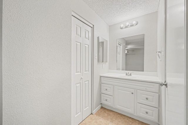 19427 Gagelake Lane, Houston, TX 77084