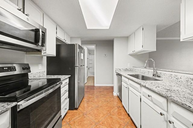 19427 Gagelake Lane, Houston, TX 77084