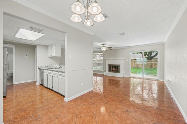 19427 Gagelake Lane, Houston, TX 77084