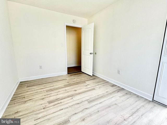 331 N GOVERNORS AVE, Dover, DE 19904