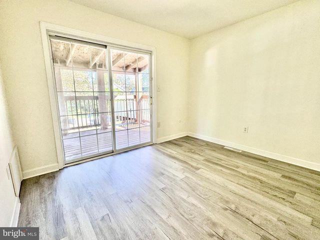 331 N GOVERNORS AVE, Dover, DE 19904