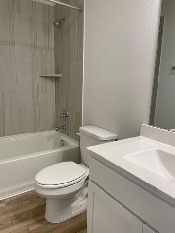 10638 Whitejacket, Conroe, TX 77385