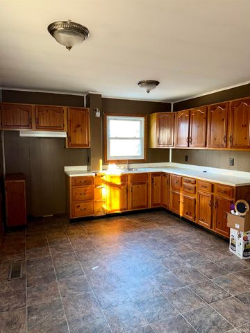 507 Turner Terrace, Walton, IN 46994