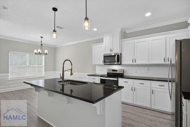 258 Whipple Avenue, Hinesville, GA 31313