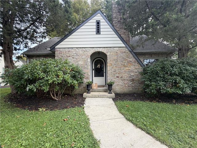 2714 Broad Street, Easton, PA 18045