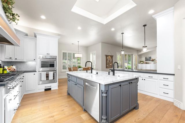 1047 Cambria Way, El Dorado Hills, CA 95762