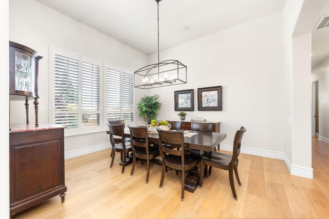 1047 Cambria Way, El Dorado Hills, CA 95762