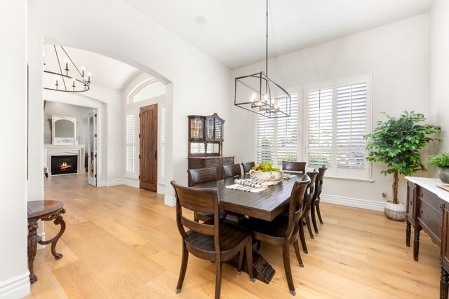 1047 Cambria Way, El Dorado Hills, CA 95762