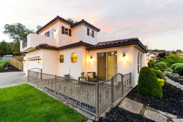 1047 Cambria Way, El Dorado Hills, CA 95762
