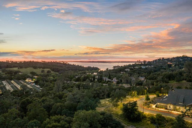 1047 Cambria Way, El Dorado Hills, CA 95762