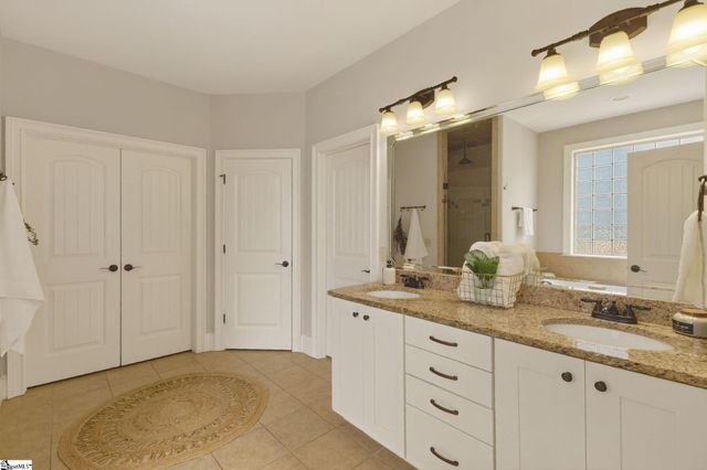 105 Bold Slope Drive, Piedmont, SC 29673