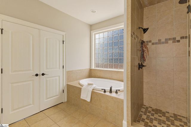 105 Bold Slope Drive, Piedmont, SC 29673