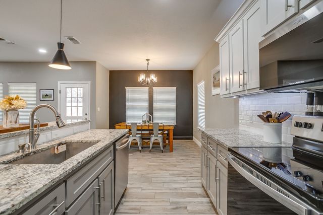 409 Titus Drive, Springtown, TX 76082