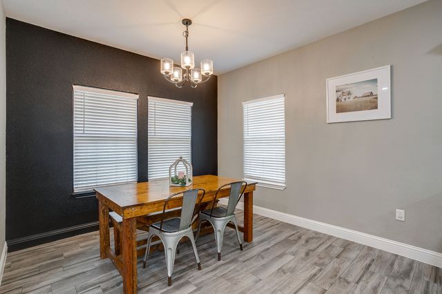 409 Titus Drive, Springtown, TX 76082