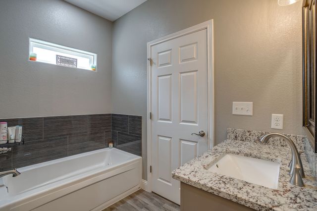 409 Titus Drive, Springtown, TX 76082