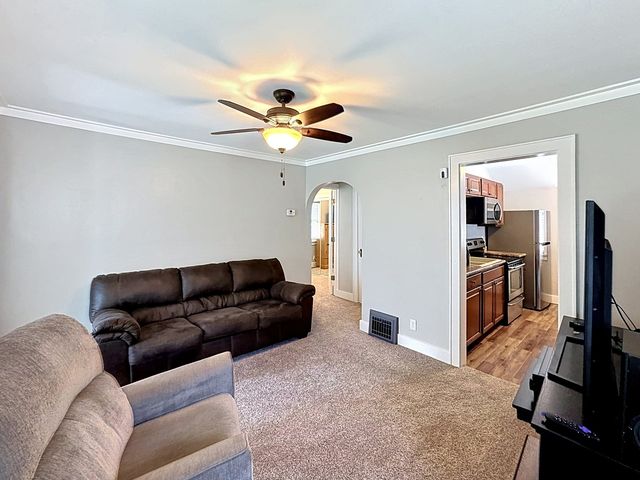 1841 32nd Street, Moline, IL 61265