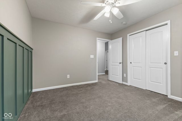 1811 N Creekwater Pass, Greenfield, IN 46140