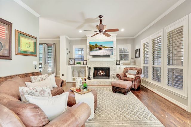 1814 Lakeshore Court, Mckinney, TX 75072