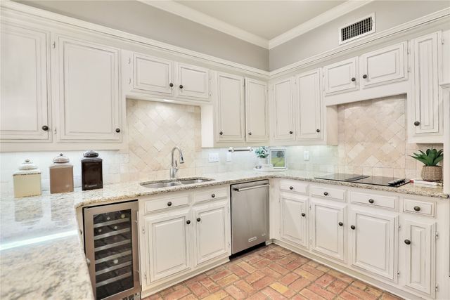1814 Lakeshore Court, Mckinney, TX 75072