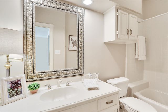 1814 Lakeshore Court, Mckinney, TX 75072