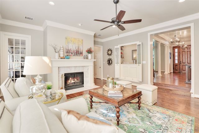 1814 Lakeshore Court, Mckinney, TX 75072
