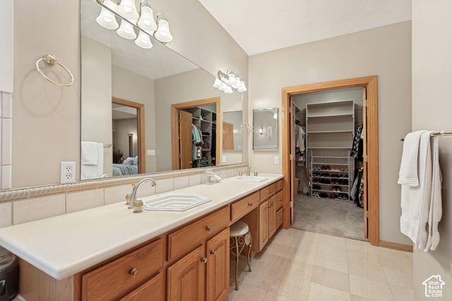 2457 S SCENIC DR, Salt Lake City, UT 84109