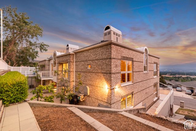 2457 S SCENIC DR, Salt Lake City, UT 84109