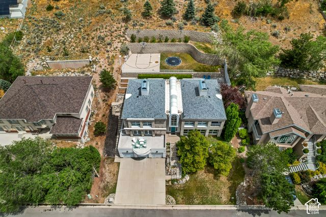 2457 S SCENIC DR, Salt Lake City, UT 84109