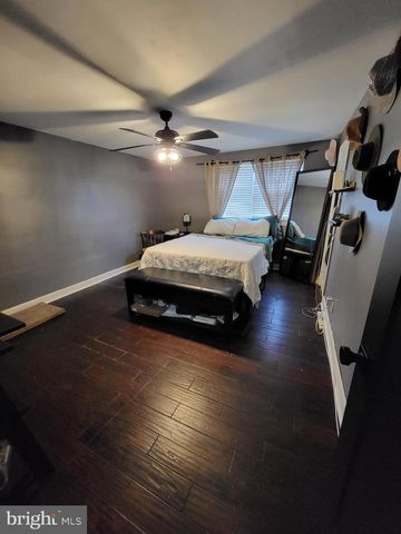 6002 NEWTOWN AVENUE, Philadelphia, PA 19111
