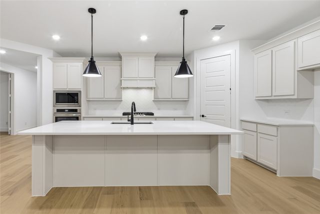 1657 Cedar Elm Way, Burleson, TX 76028