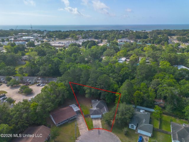 5 Michael Court, Long Beach, MS 39560