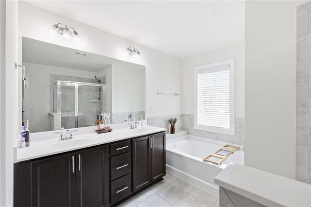908 Arbor Crowne Drive, Lawrenceville, GA 30045
