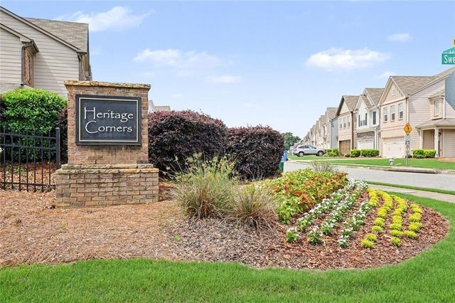 908 Arbor Crowne Drive, Lawrenceville, GA 30045