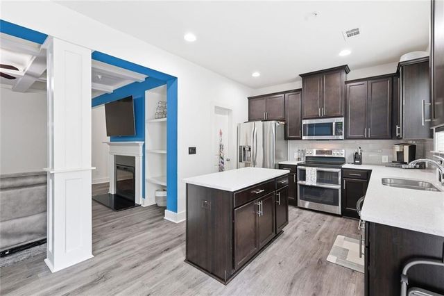 908 Arbor Crowne Drive, Lawrenceville, GA 30045