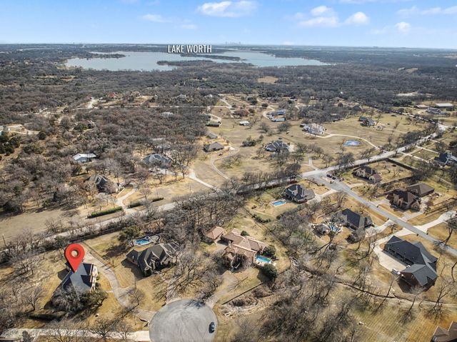 10500 Estancia Court, Fort Worth, TX 76108