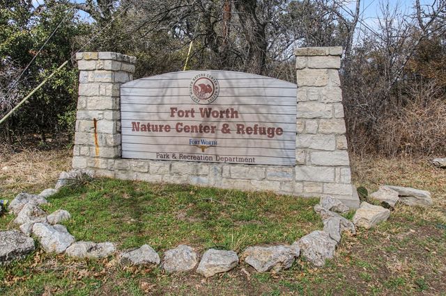 10500 Estancia Court, Fort Worth, TX 76108