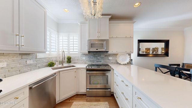 40 Magnolia Drive S, Ormond Beach, FL 32174
