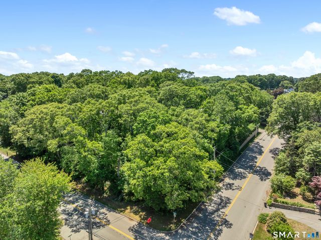 Shennecossett Road, Groton, CT 06340