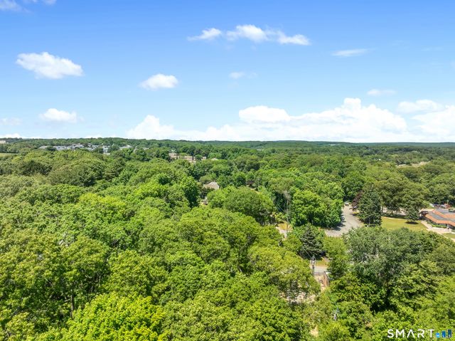 Shennecossett Road, Groton, CT 06340