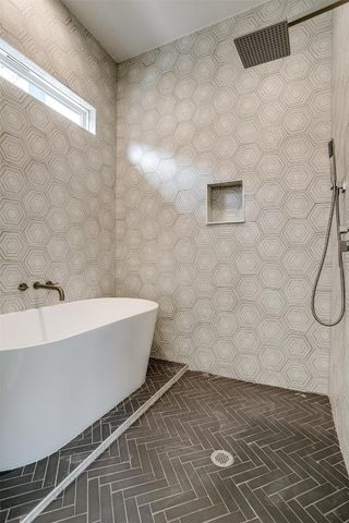 9077 Quarry Hill Court, Fort Worth, TX 76179