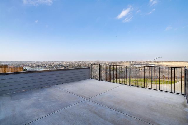 9077 Quarry Hill Court, Fort Worth, TX 76179