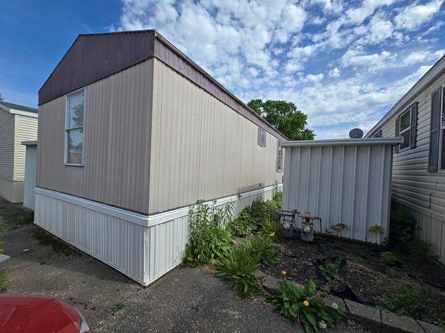 75 Country Club Drive, Countryside, IL 60525