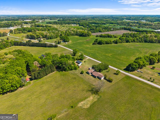 696 Hickory Crossing Road, Hartwell, GA 30643