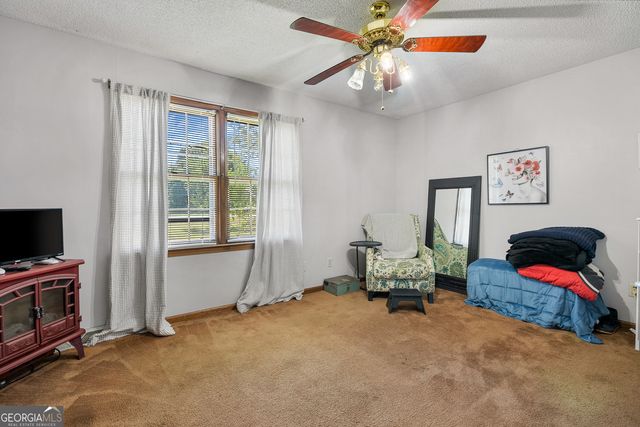 696 Hickory Crossing Road, Hartwell, GA 30643