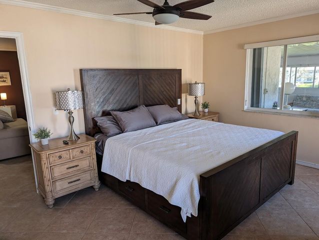 1710 NW 18th Avenue 204, Delray Beach, FL 33445