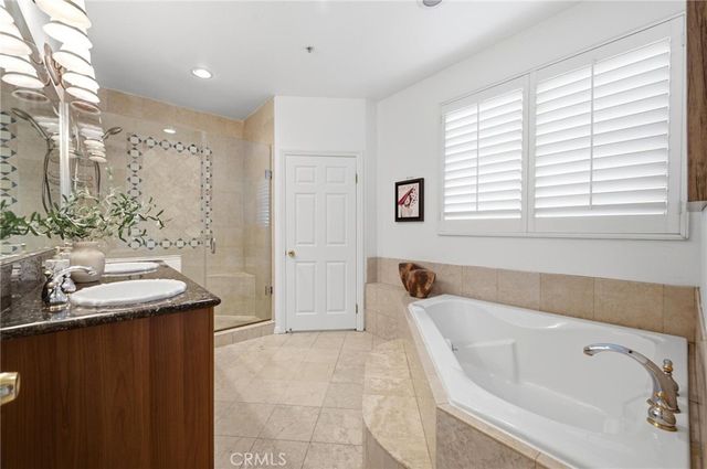 10833 Kling Street 4, North Hollywood, CA 91602
