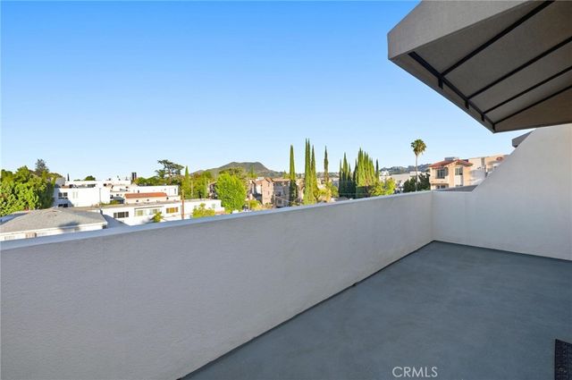 10833 Kling Street 4, North Hollywood, CA 91602